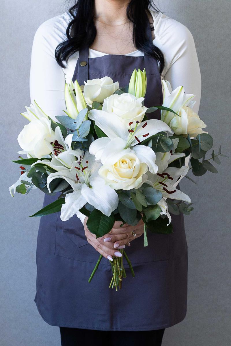 Luxury Lily and Rose Bouquet